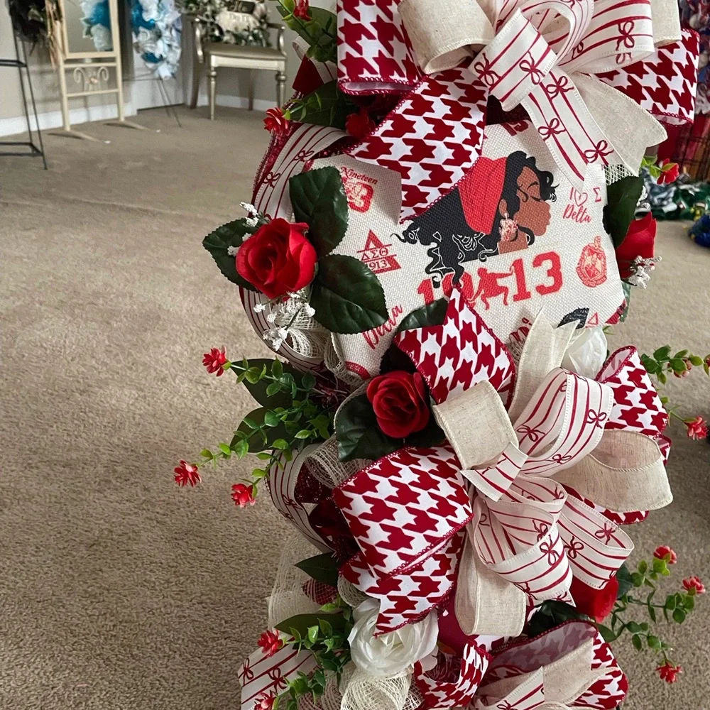 Delta Sigma Theta Red, Off White and White Sorority Wreath